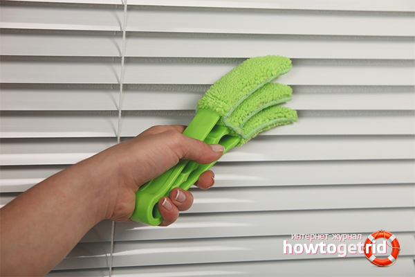 How to wash horizontal blinds