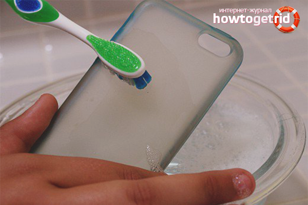 How to clean a silicone phone case
