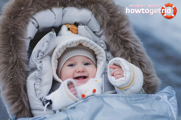 How to dress a newborn for a walk in winter