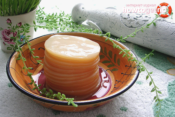 The benefits and harms of Kombucha