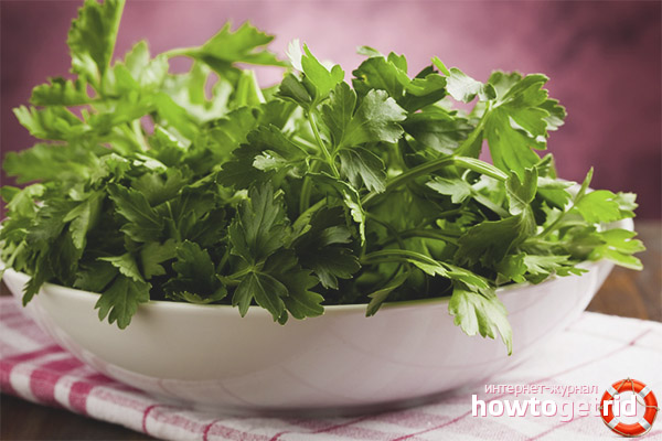The danger of consuming parsley during pregnancy